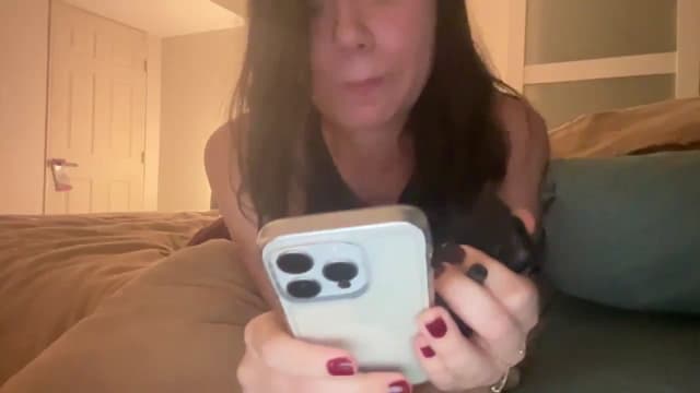 Gallery image thumbnail from imava's myfreecams stream on, 01/15/2025, 10:10 image 12 of 20