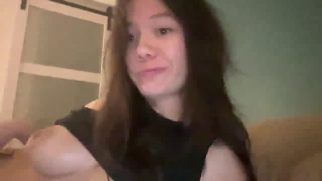 Gallery image thumbnail from imava's myfreecams stream on, 01/17/2025, 12:06 image 13 of 20
