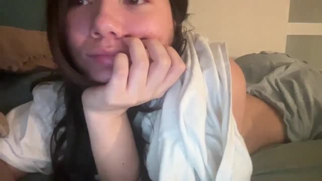 Gallery image thumbnail from imava's myfreecams stream on, 01/19/2025, 13:54 image 6 of 20