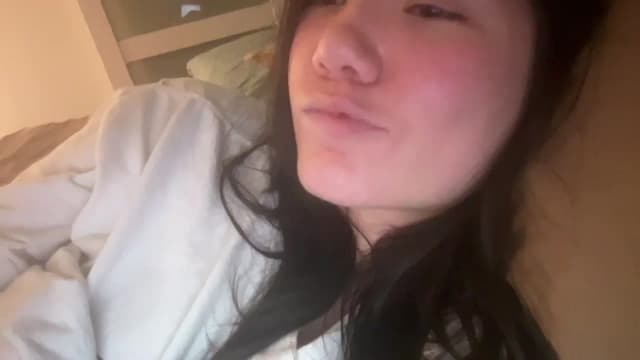 Gallery image thumbnail from imava's myfreecams stream on, 01/26/2025, 11:03 image 18 of 20