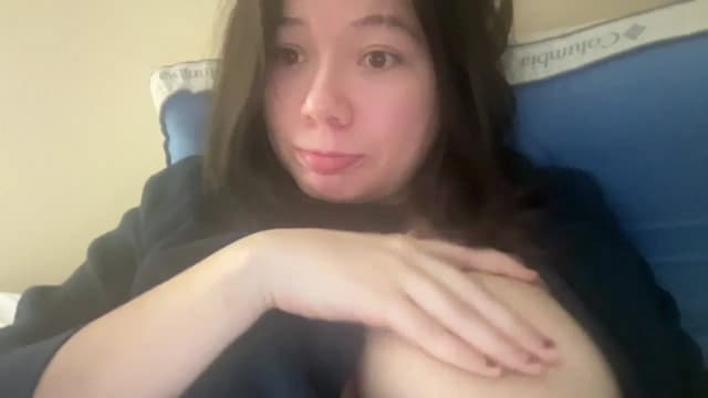 Gallery image thumbnail from imava's myfreecams stream on, 02/01/2025, 11:22 image 20 of 20