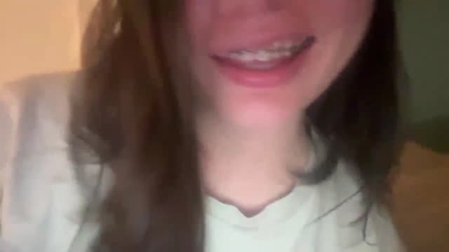 Gallery image thumbnail from imava's myfreecams stream on, 02/06/2025, 12:17 image 2 of 20