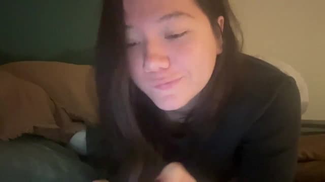 Gallery image thumbnail from imava's myfreecams stream on, 02/13/2025, 06:01 image 10 of 20
