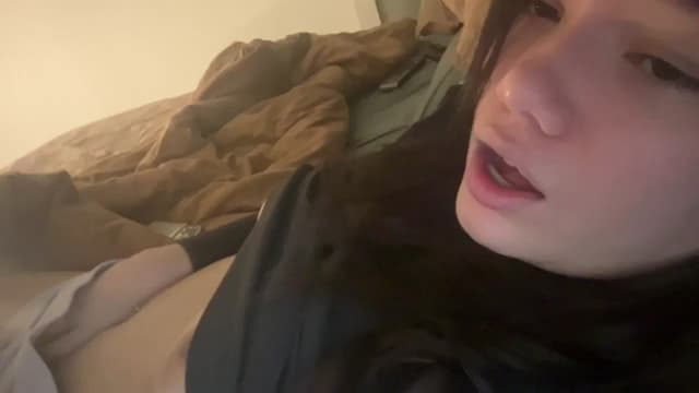 Gallery image thumbnail from imava's myfreecams stream on, 02/13/2025, 06:01 image 18 of 20