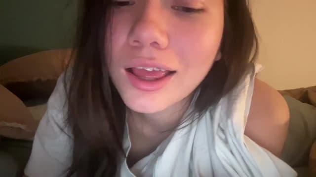 Gallery image thumbnail from imava's myfreecams stream on, 02/14/2025, 08:18 image 13 of 20