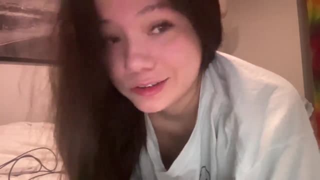 Gallery image thumbnail from imava's myfreecams stream on, 03/07/2025, 15:09 image 2 of 20