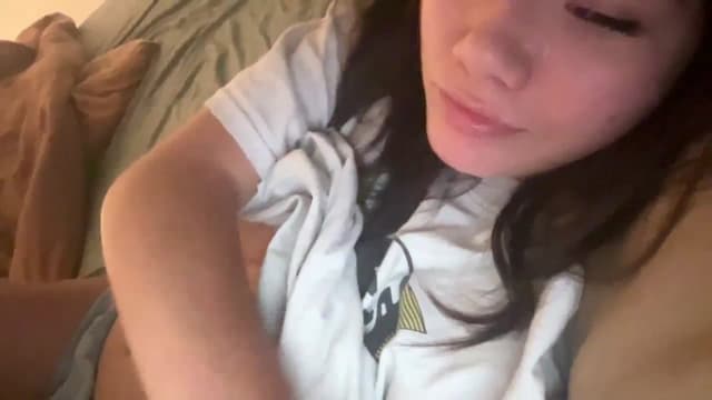 Gallery image thumbnail from imava's myfreecams stream on, 03/08/2025, 09:17 image 9 of 20