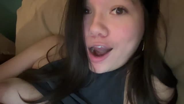 Gallery image thumbnail from imava's myfreecams stream on, 03/23/2025, 21:06 image 11 of 20
