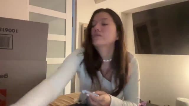 Gallery image thumbnail from imava's myfreecams stream on, 03/25/2025, 23:02 image 10 of 20