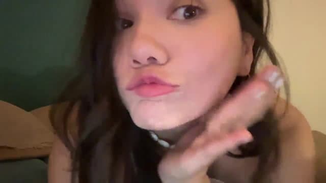 Gallery image thumbnail from imava's myfreecams stream on, 04/08/2025, 05:06 image 12 of 20