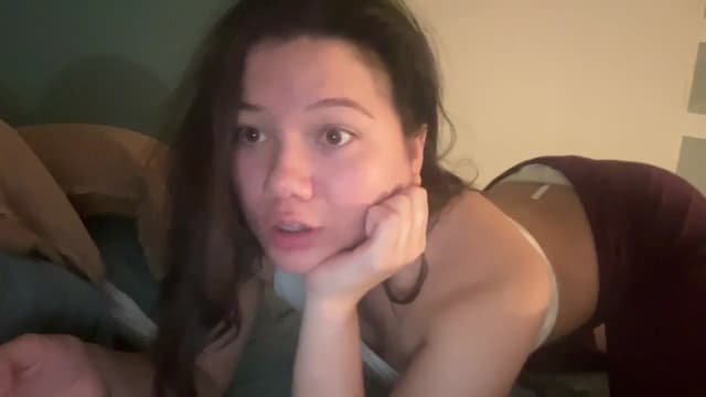 Gallery image thumbnail from imava's myfreecams stream on, 05/19/2025, 09:38 image 19 of 20