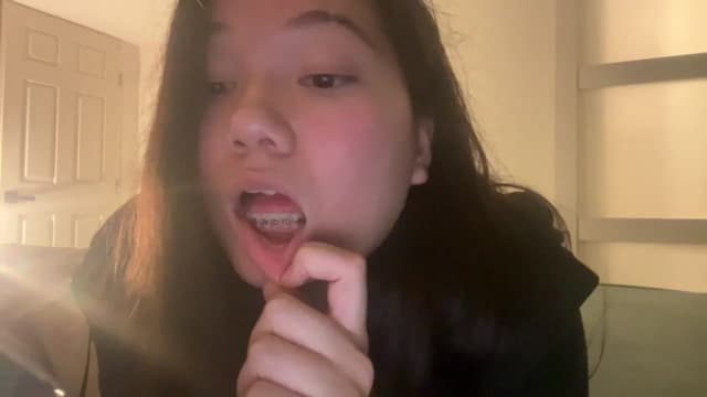Gallery image thumbnail from imava's myfreecams stream on, 05/25/2025, 10:55 image 10 of 20