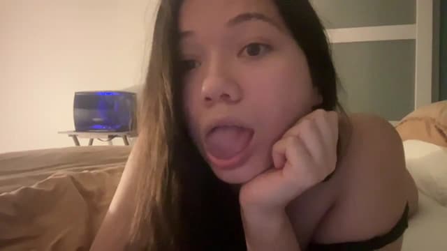 Gallery image thumbnail from imava's myfreecams stream on, 06/07/2025, 07:56 image 16 of 20