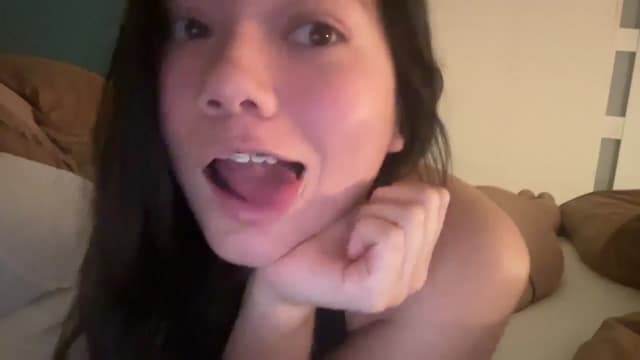 Gallery image thumbnail from imava's myfreecams stream on, 06/07/2025, 12:28 image 18 of 20