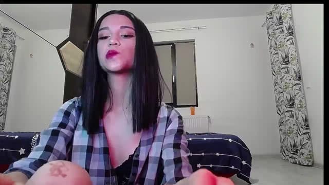 Gallery image thumbnail from kllLr's myfreecams stream on, 09/16/2023, 20:05 image 13 of 20
