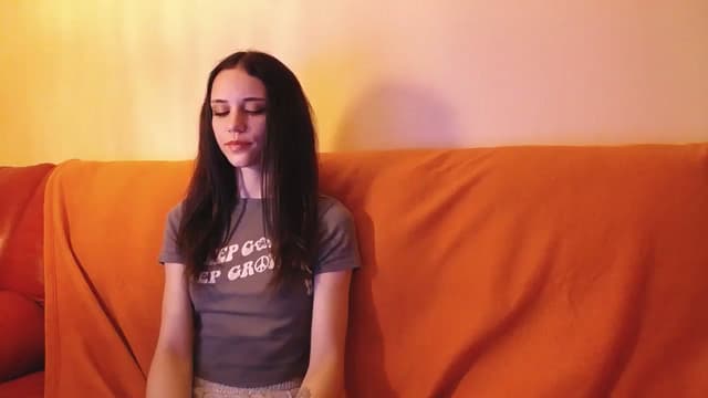 Gallery image thumbnail from kllLr's myfreecams stream on, 10/26/2024, 19:12 image 17 of 20
