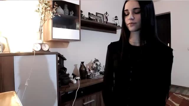 Gallery image thumbnail from kllLr's myfreecams stream on, 12/27/2024, 19:28 image 20 of 20