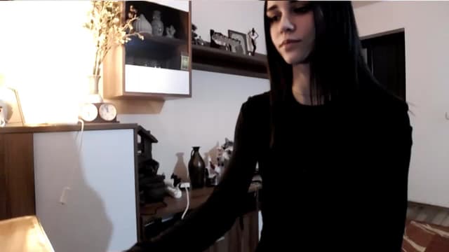 Gallery image thumbnail from kllLr's myfreecams stream on, 12/27/2024, 19:28 image 18 of 20
