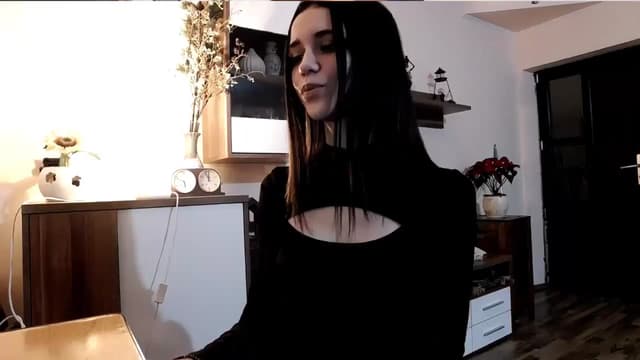 Gallery image thumbnail from kllLr's myfreecams stream on, 12/27/2024, 22:22 image 9 of 20