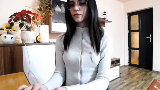 Gallery image thumbnail from kllLr's myfreecams stream on, 12/31/2024, 17:12 image 11 of 20