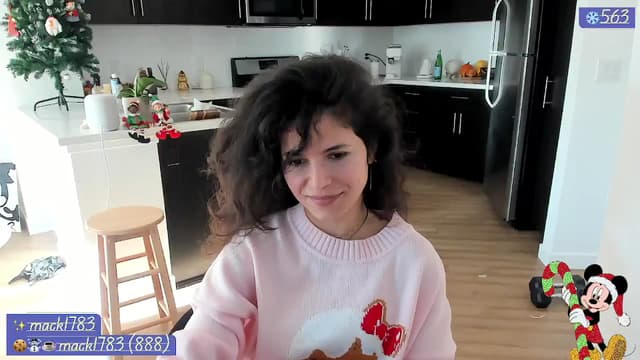 Gallery image thumbnail from litty's myfreecams stream on, 12/18/2024, 24:15 image 14 of 20