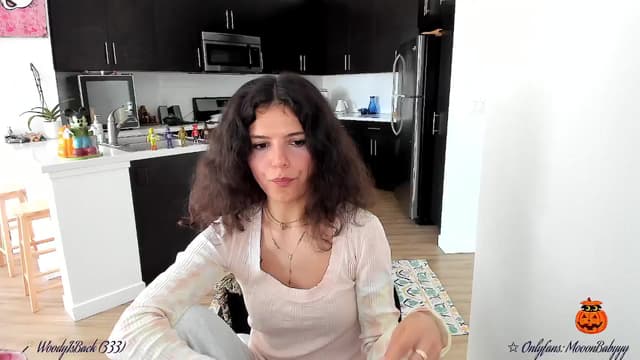 Gallery image thumbnail from litty's myfreecams stream on, 10/24/2025, 23:31 image 11 of 20