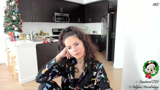 Gallery image thumbnail from litty's myfreecams stream on, 12/14/2025, 01:12 image 4 of 20