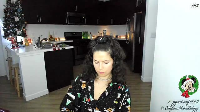 Gallery image thumbnail from litty's myfreecams stream on, 12/14/2025, 04:04 image 4 of 20