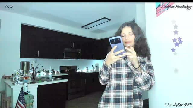 Gallery image thumbnail from litty's myfreecams stream on, 05/26/2026, 05:22 image 19 of 20