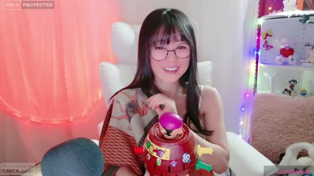 Gallery image thumbnail from meows's myfreecams stream on, 03/31/2024, 07:53 image 17 of 20