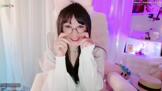 Gallery image thumbnail from meows's myfreecams stream on, 05/05/2024, 06:06 image 18 of 20