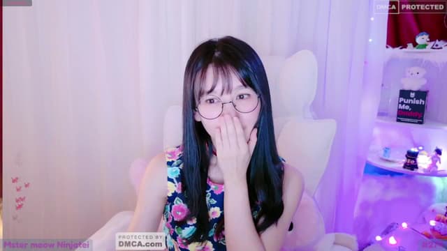 Gallery image thumbnail from meows's myfreecams stream on, 06/22/2024, 06:43 image 19 of 20