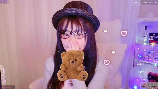 Gallery image thumbnail from meows's myfreecams stream on, 08/05/2024, 05:36 image 10 of 20