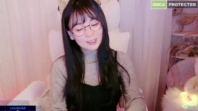 Gallery image thumbnail from meows's myfreecams stream on, 01/11/2025, 07:00 image 9 of 20