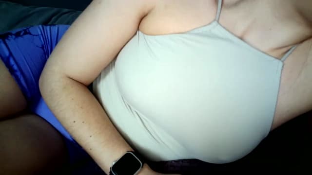 Gallery image thumbnail from mrs_L's myfreecams stream on, 03/19/2025, 10:20 image 18 of 20