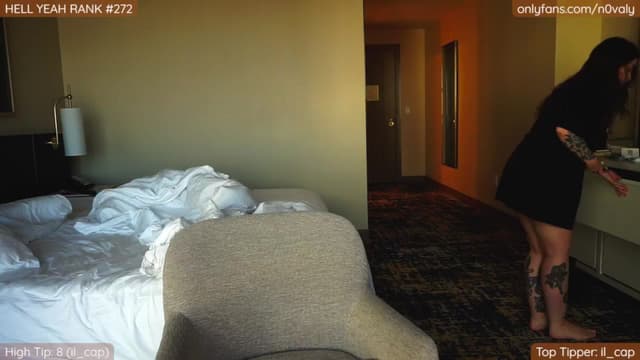 Gallery image thumbnail from n0vaa's myfreecams stream on, 01/26/2024, 24:06 image 18 of 20