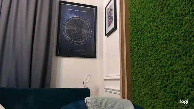 Gallery image thumbnail from oxxxy's myfreecams stream on, 03/02/2023, 17:33 image 15 of 20