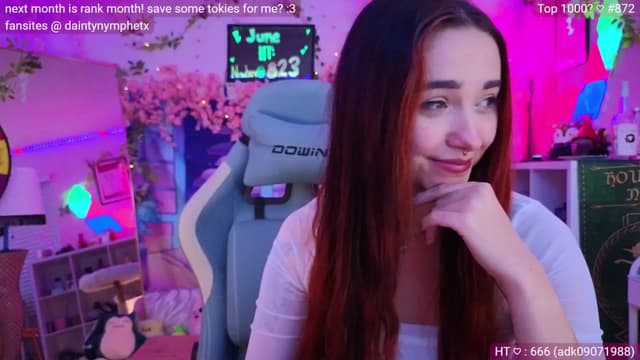 Gallery image thumbnail from quack's myfreecams stream on, 06/06/2024, 03:59 image 2 of 20