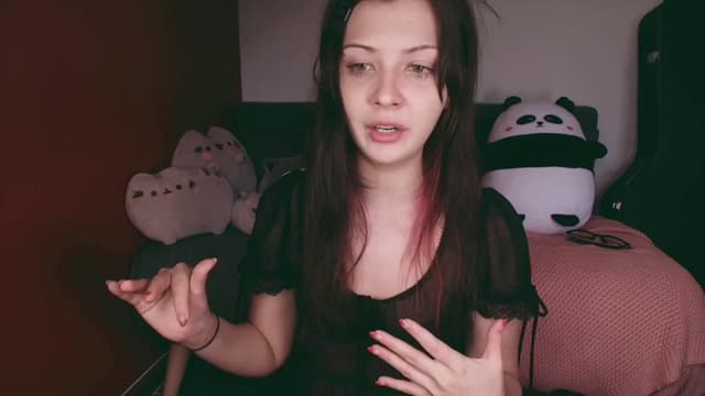 Gallery image thumbnail from roomt's myfreecams stream on, 03/09/2025, 03:00 image 4 of 20