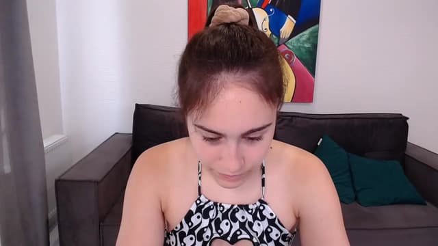Gallery image thumbnail from ulohu's myfreecams stream on, 07/13/2024, 09:36 image 7 of 20