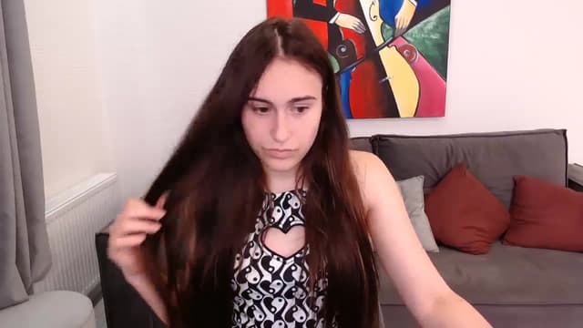 Gallery image thumbnail from ulohu's myfreecams stream on, 07/23/2024, 16:35 image 19 of 20