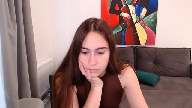 Gallery image thumbnail from ulohu's myfreecams stream on, 08/03/2024, 11:17 image 18 of 20