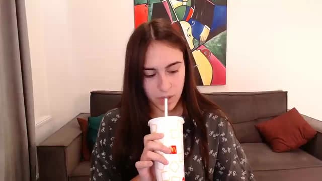Gallery image thumbnail from ulohu's myfreecams stream on, 12/15/2024, 15:42 image 8 of 20