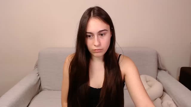 Gallery image thumbnail from ulohu's myfreecams stream on, 12/24/2024, 23:10 image 17 of 20