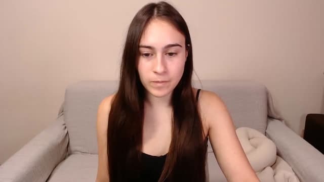 Gallery image thumbnail from ulohu's myfreecams stream on, 12/24/2024, 23:10 image 14 of 20