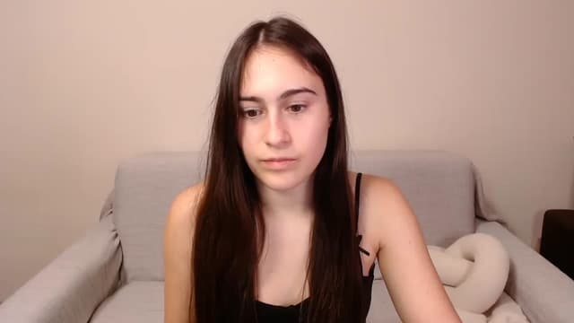 Gallery image thumbnail from ulohu's myfreecams stream on, 12/25/2024, 02:19 image 15 of 20