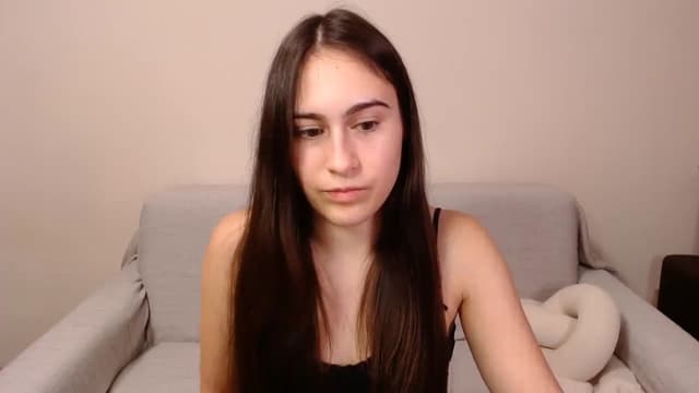 Gallery image thumbnail from ulohu's myfreecams stream on, 12/25/2024, 02:19 image 12 of 20