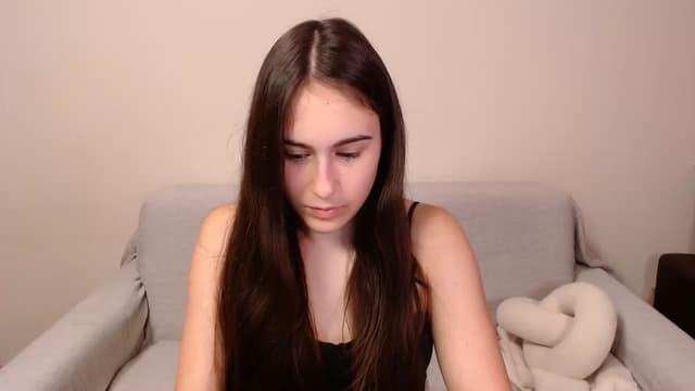 Gallery image thumbnail from ulohu's myfreecams stream on, 12/25/2024, 02:19 image 7 of 20