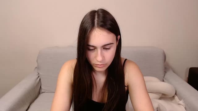 Gallery image thumbnail from ulohu's myfreecams stream on, 12/26/2024, 03:06 image 20 of 20