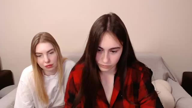 Gallery image thumbnail from ulohu's myfreecams stream on, 02/25/2025, 14:00 image 10 of 20